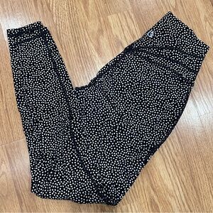 BuffBunny Legacy Leggings Black Bossy Print lightly worn